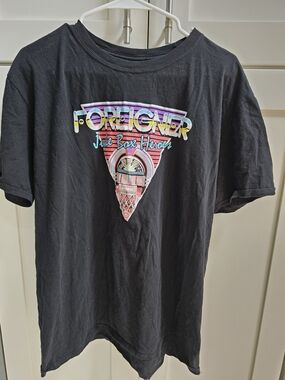 Foreigner Retro Style Band Tee - Juke Box Heroes Shirt - L